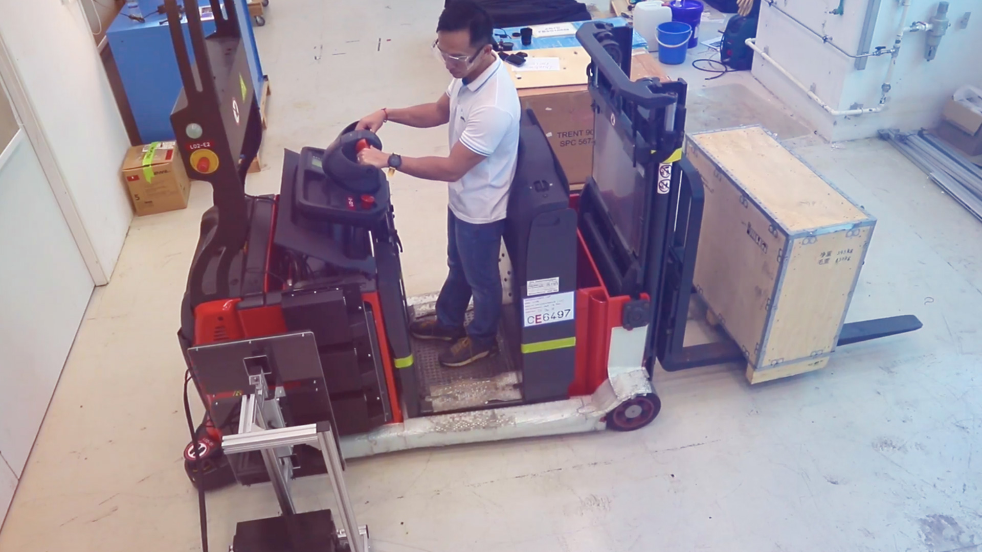 case_forklift_02